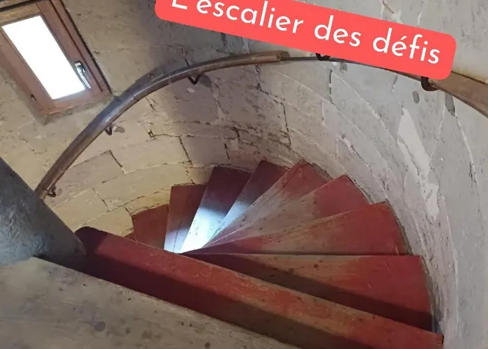 * La Tour : Vue Imprenable Sur La Ville *